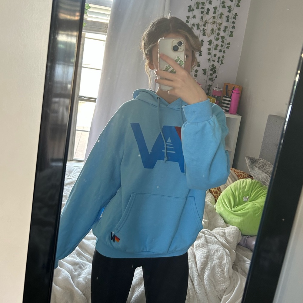 Meet your Posher, Iiraixnydxys